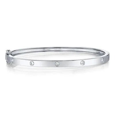 0.38ctw Diamond Bangle
