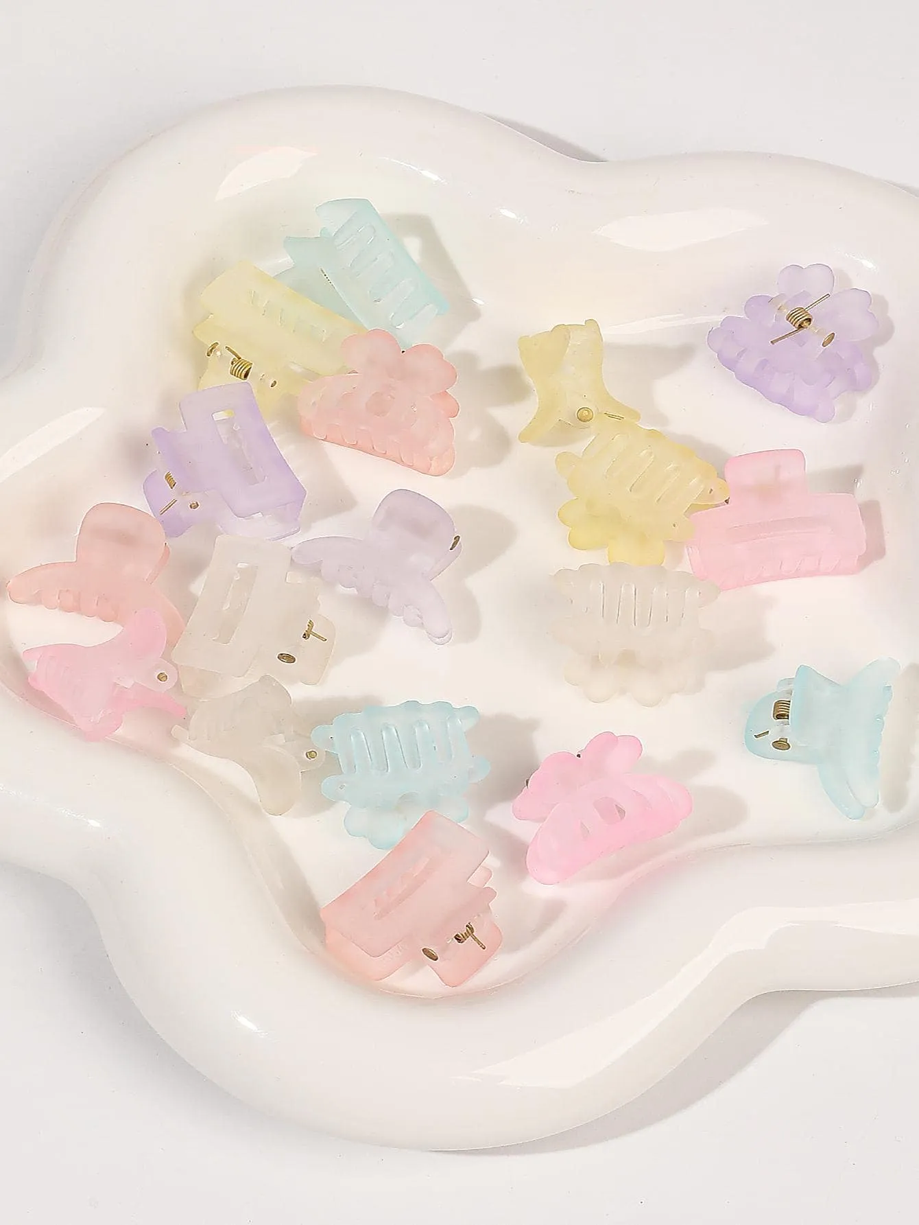 18pcs Solid Matte Hair Claw Flower Claw