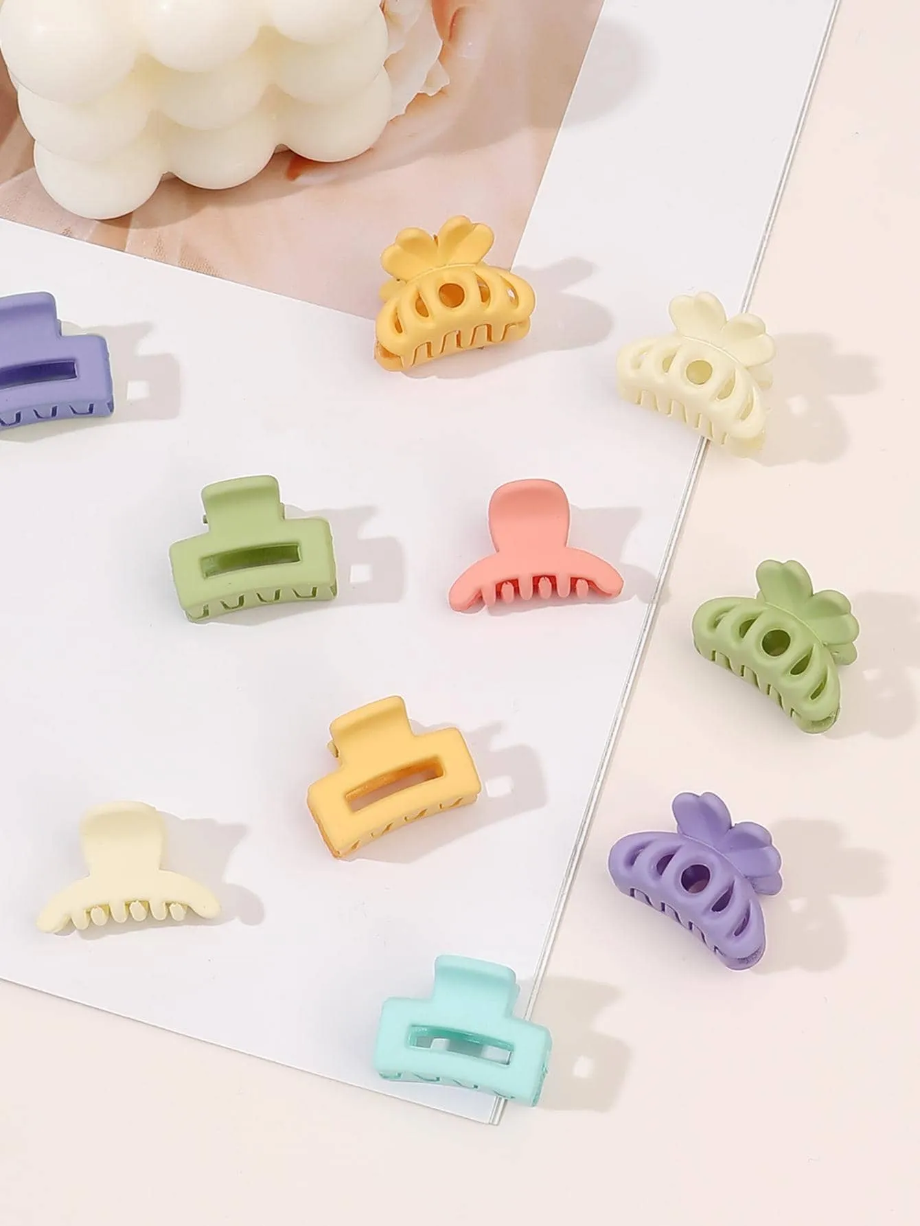 18pcs Solid Matte Hair Claw Flower Claw