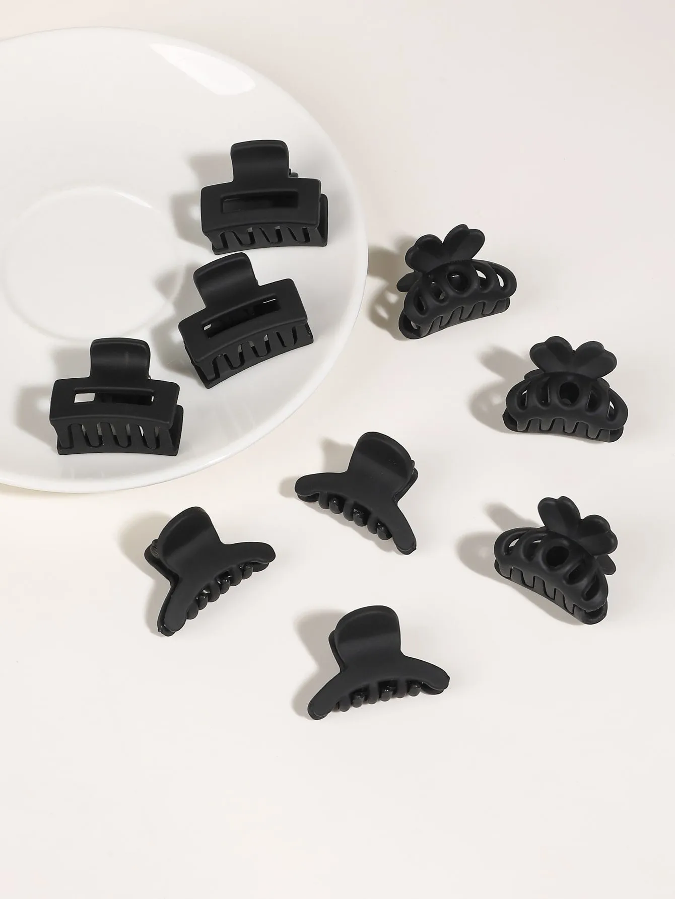 18pcs Solid Matte Hair Claw Flower Claw
