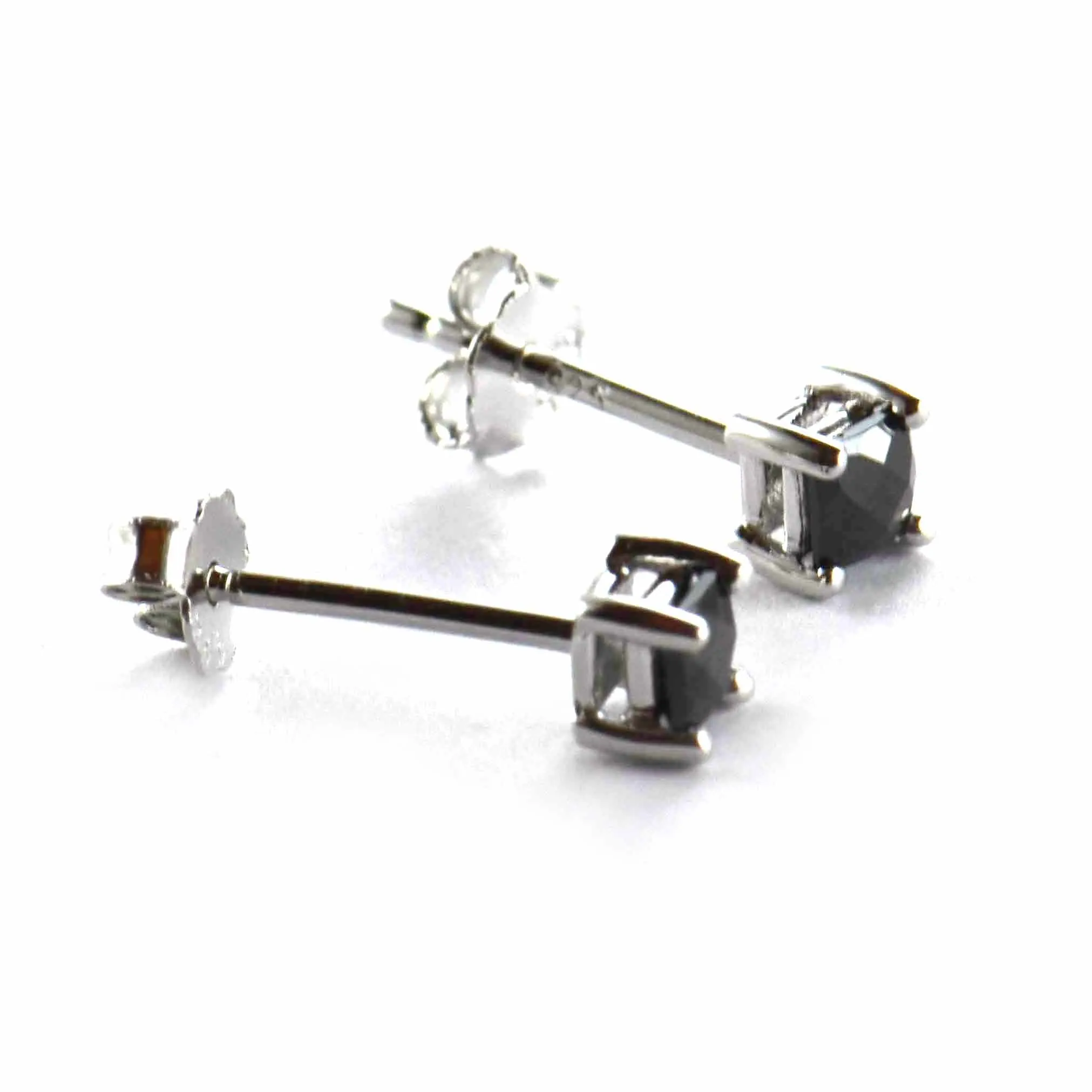 4 claws 3mm silver studs earring with black CZ