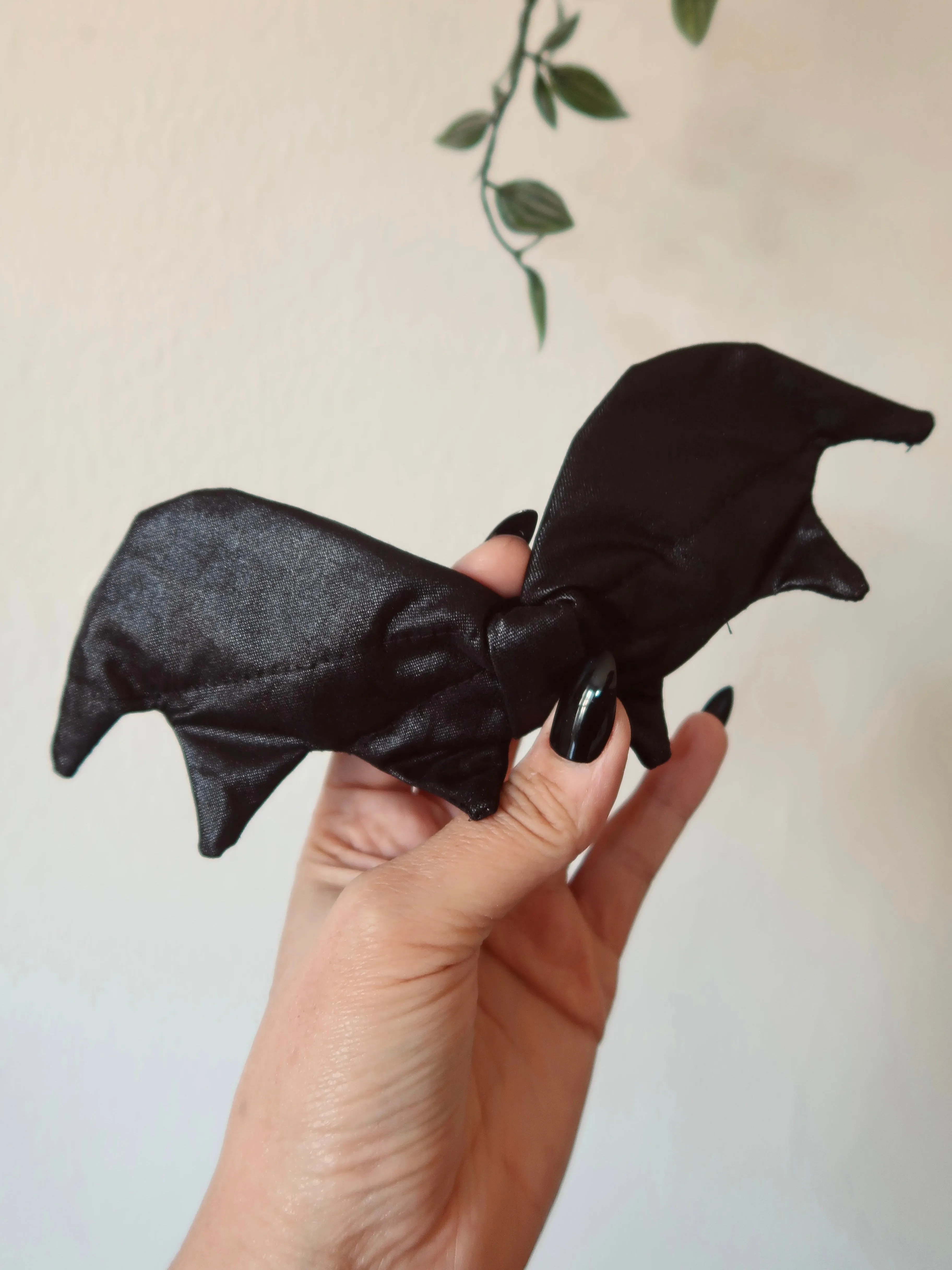BAT BOW in Black Faux Leather