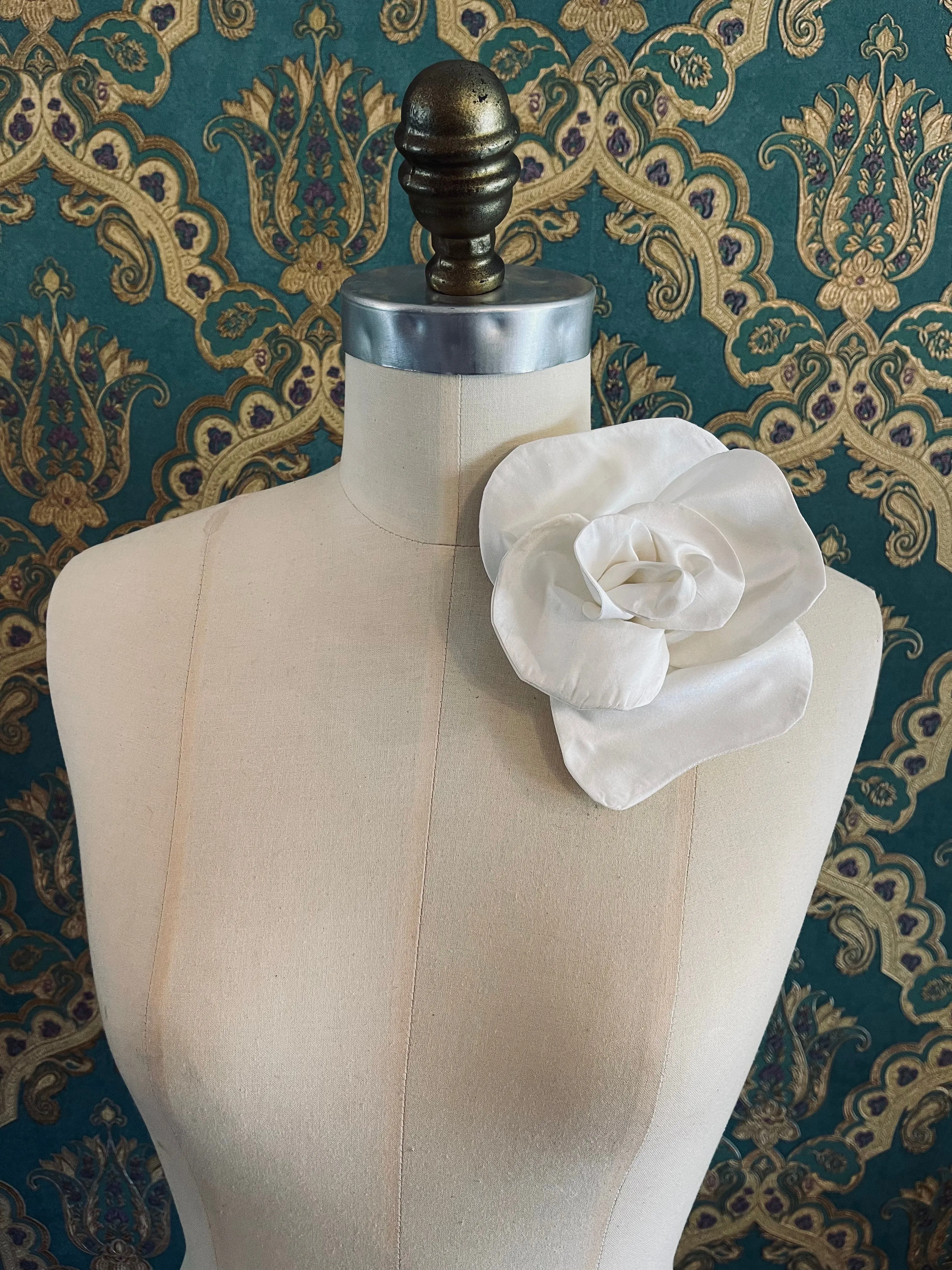 Bellucci Silk-Flower Brooch  - small