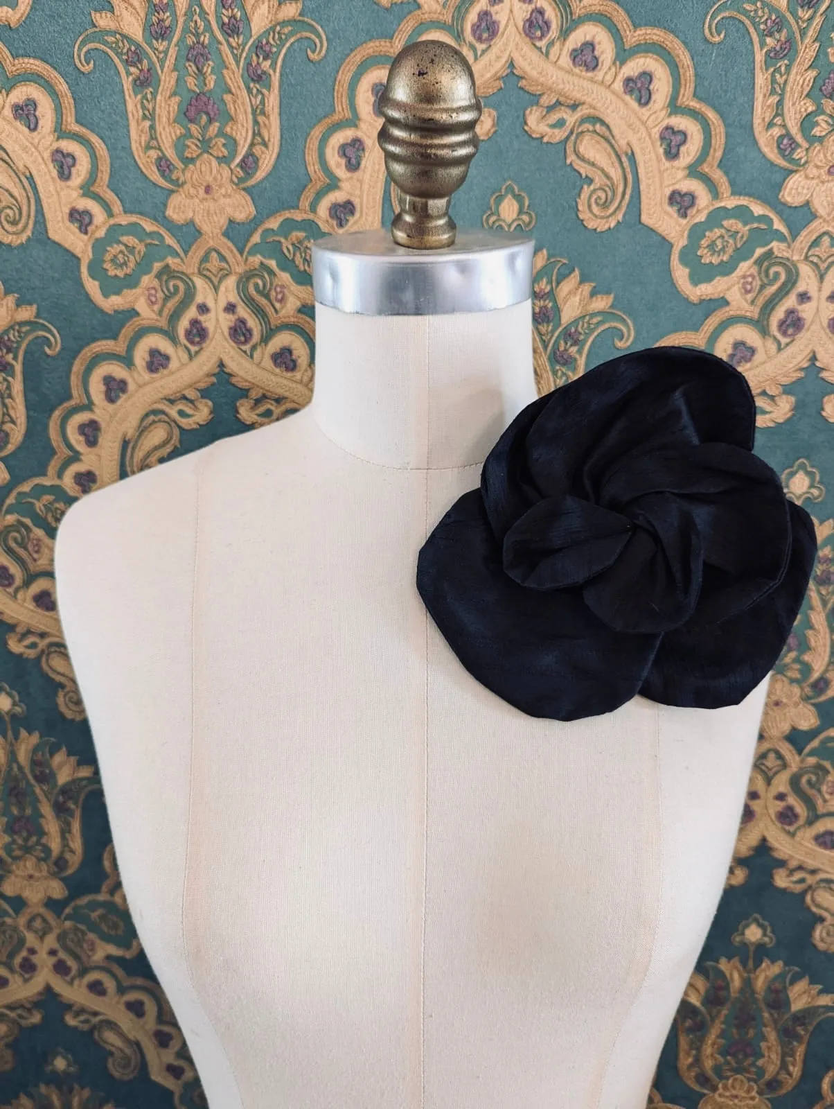 Bellucci Silk-Flower Brooch  - small