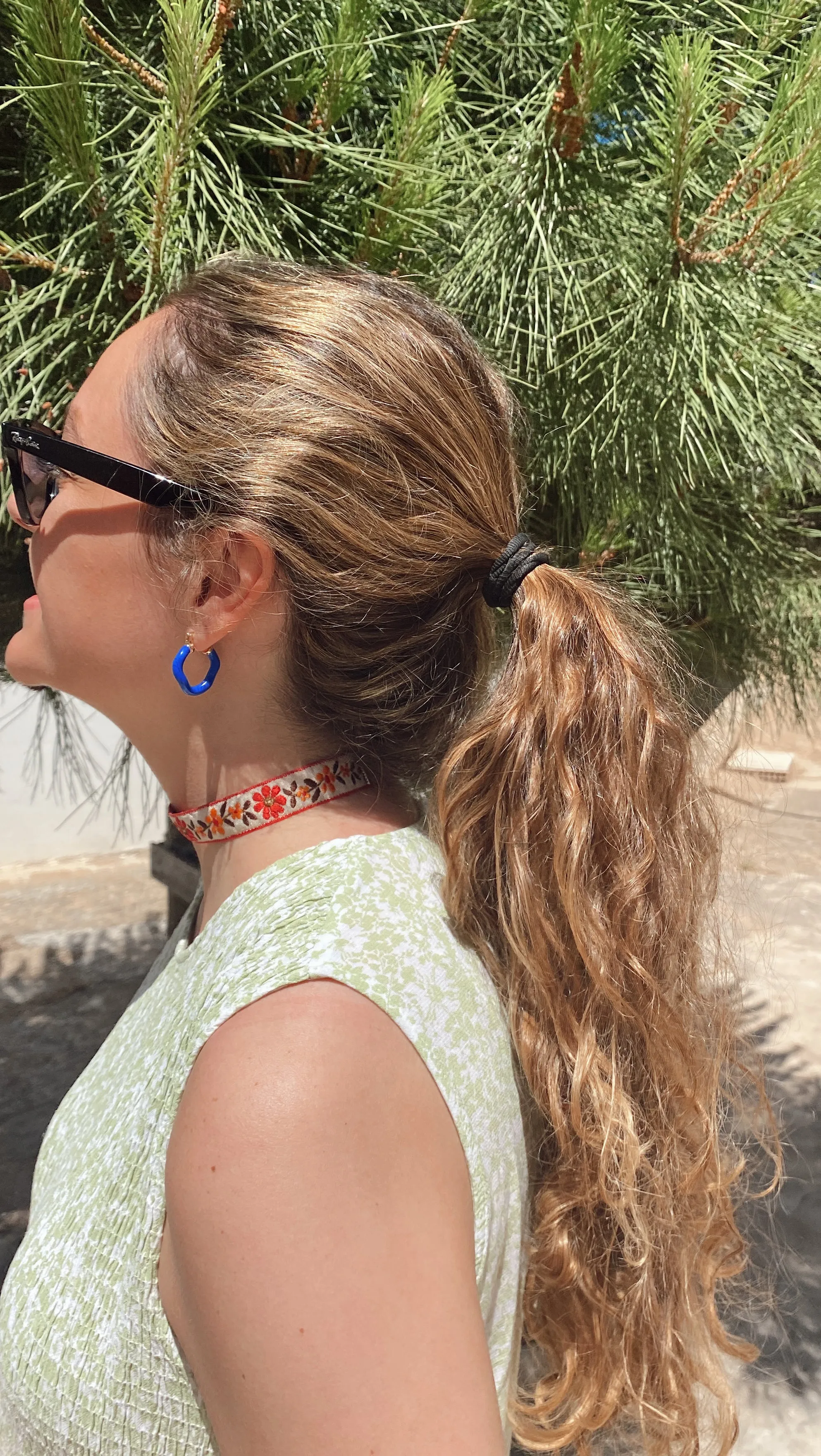 Choker ABRIL