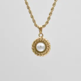 Esme Pearl Round Necklace