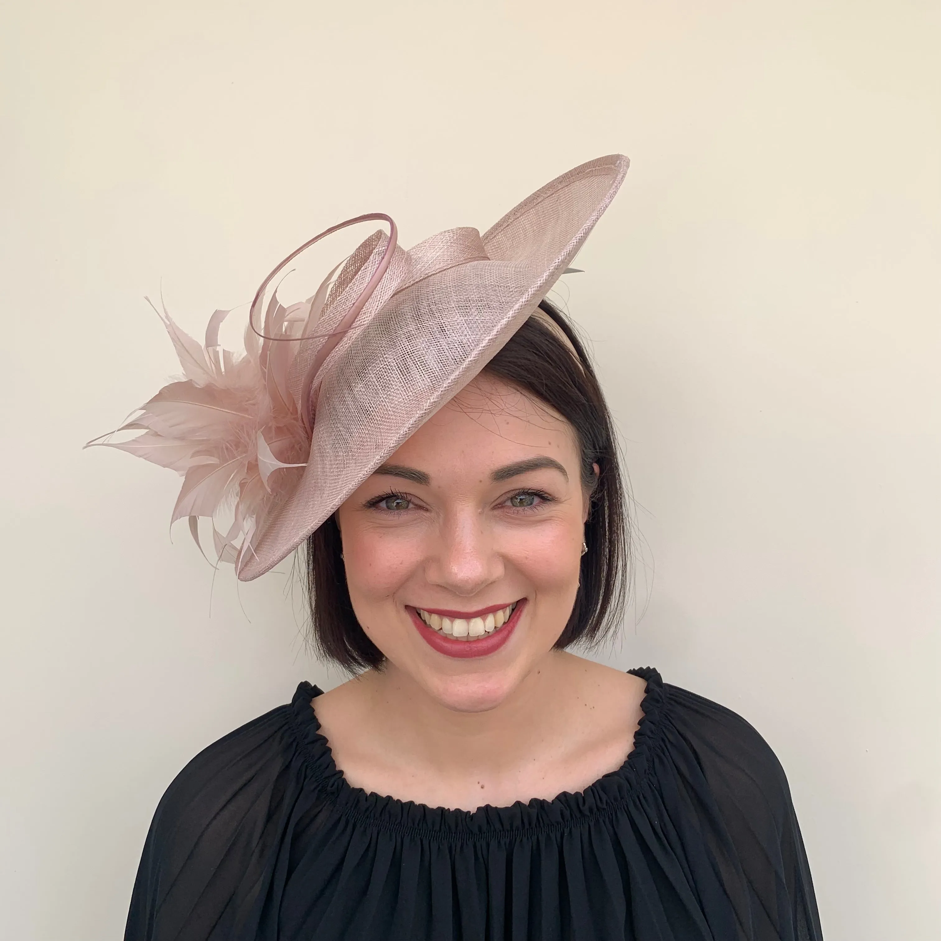 J Bees JB23/306 Fascinator On Headband In Pinks
