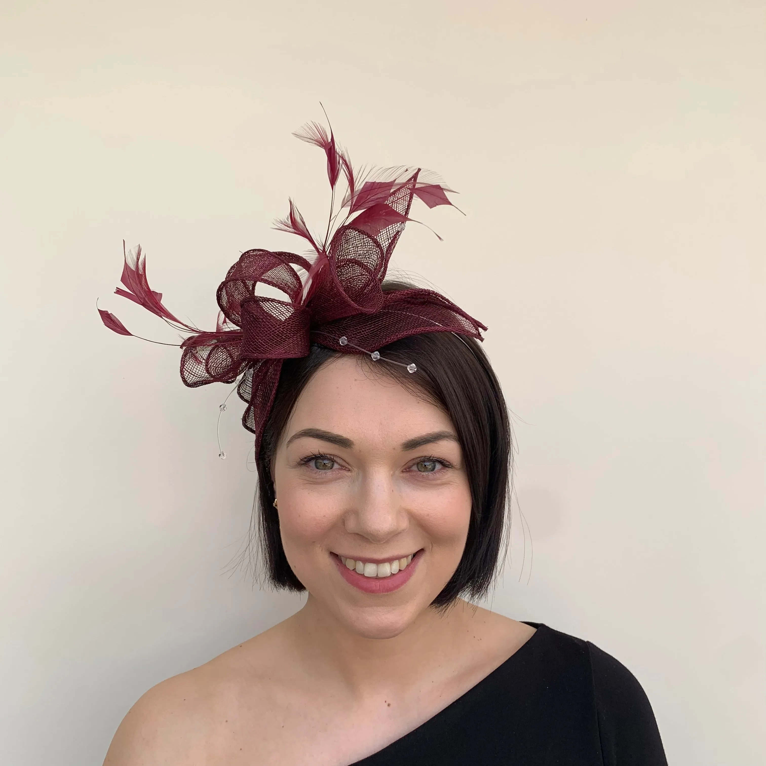 J Bees JB23/318 Fascinator in Reds