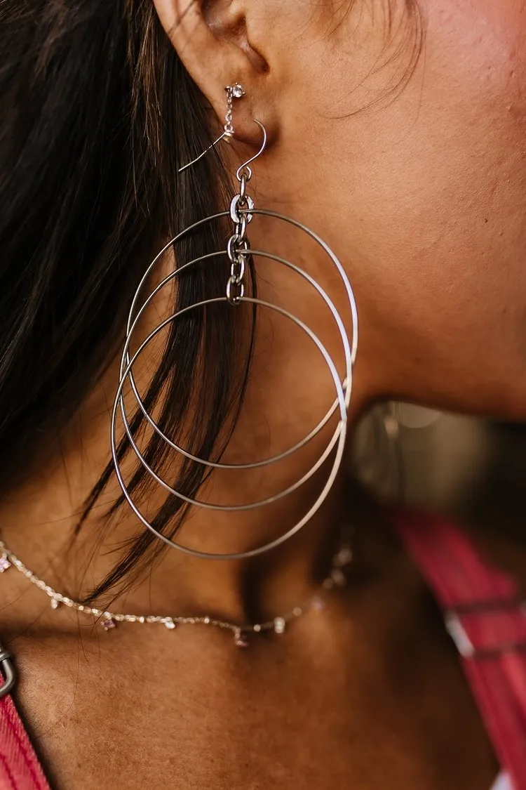 Kiss Earrings - Silver