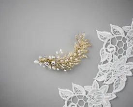 Light Gold Crystal Feather Hair Clip with Pearls