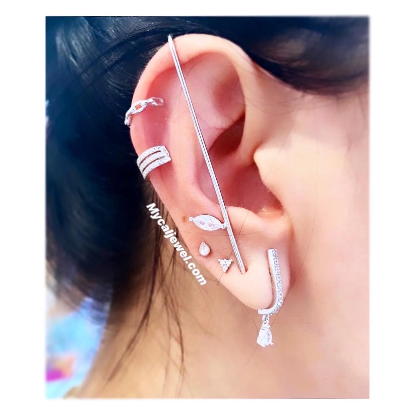 Mini 3 Stones Cluster Studs
