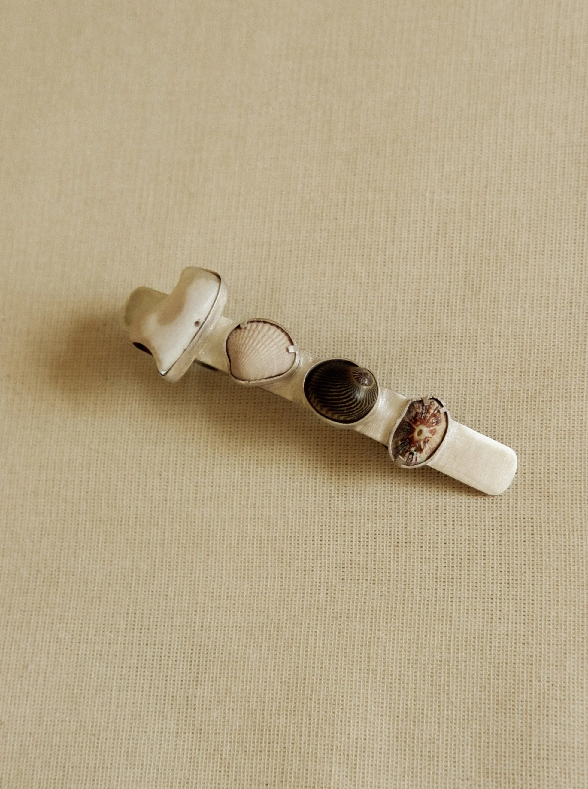 Seashell Hair Barrette No. 15 - Elegant OZMA x La ma r Sea-inspired Hair Accessory