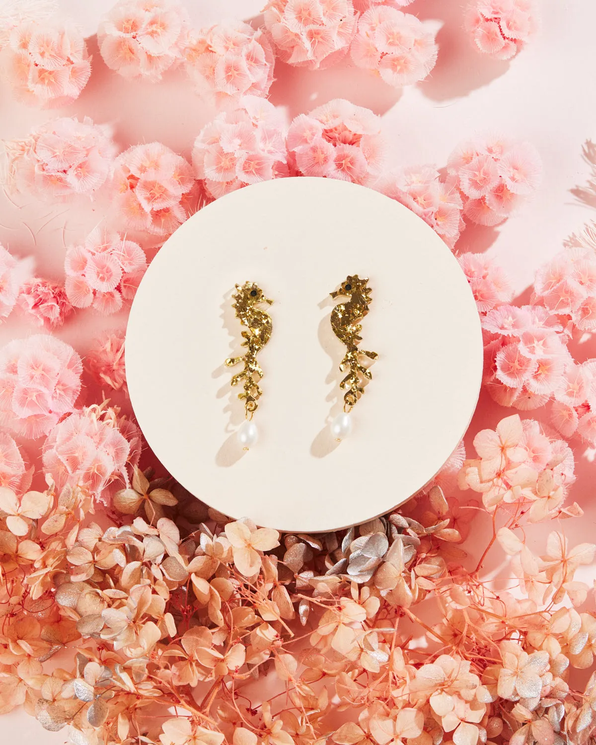 Sea Horse   Pearl - Gold