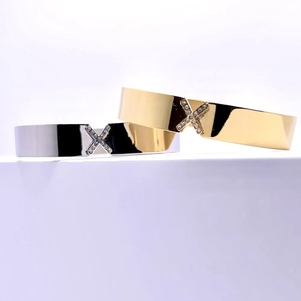 Solid X Ring Bracelet