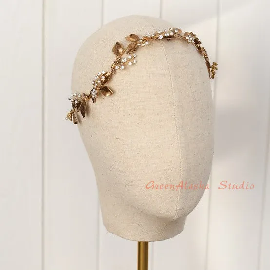 V183. vintage inspired crystal leaf hair comb hair vine