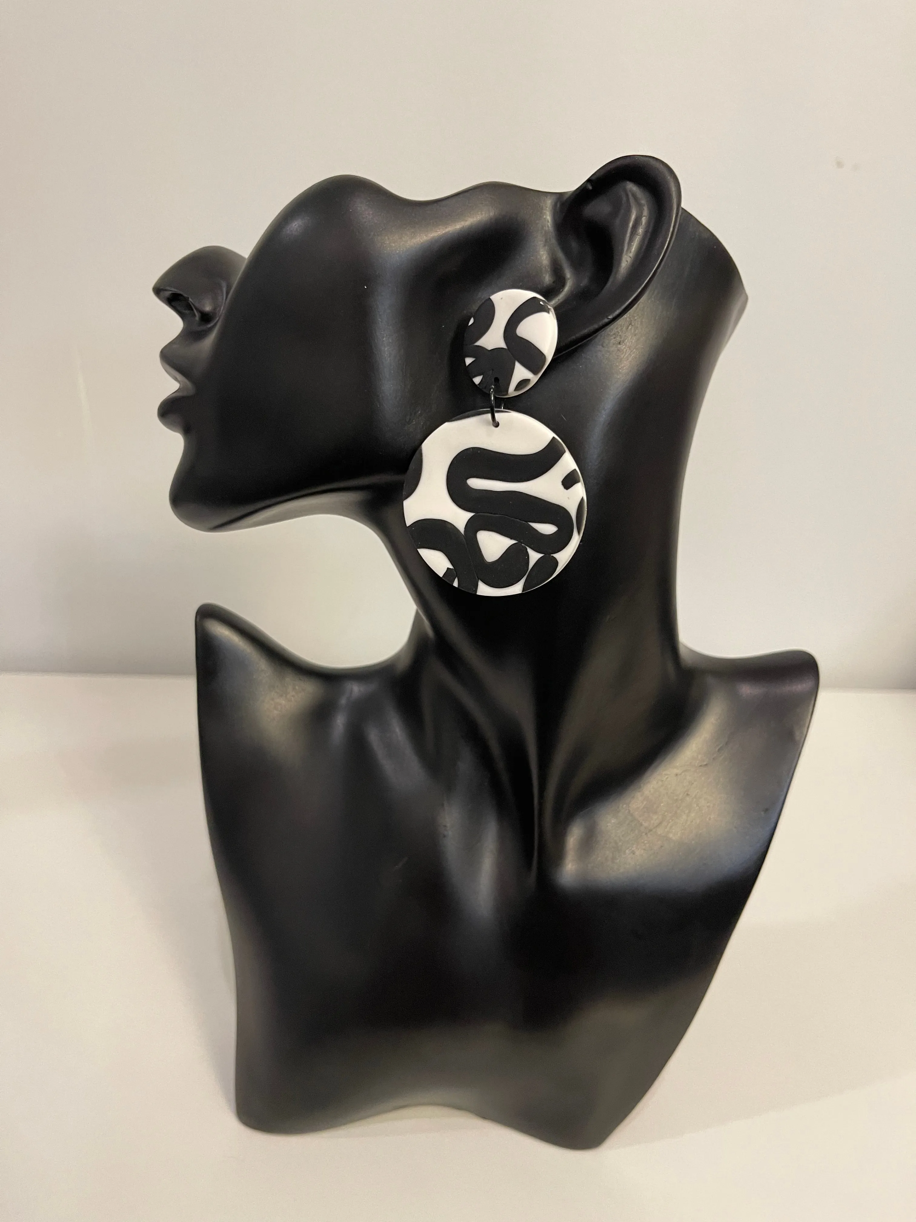 “ZigZag” Round Statement Earrings
